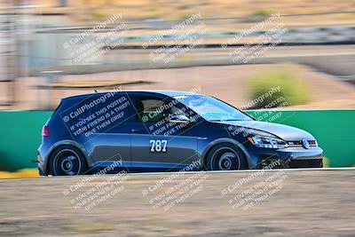 media/Oct-18-2025-Extreme Speed (Sat) [[d6d7e1fef1]]/Group 4 Orange/Session 3 (Turn 1)/